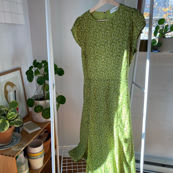Boutique Summer Green Dress - Picture 1 of 4